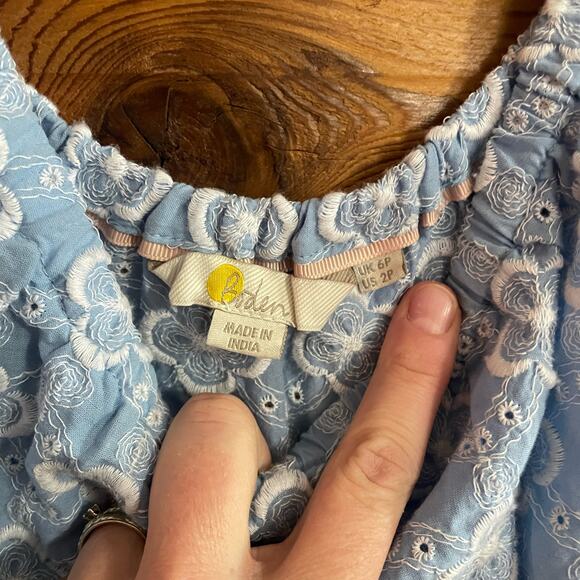 Boden Womens Blue Floral Eyelet Fit Flare Dress Size 2P - Picture 3 of 6